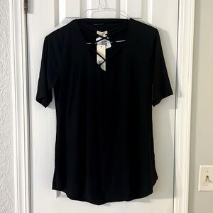 Yelete Saree Black top Large with crisscross neckline